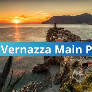 the-main-plaza.hotelitalianriviera.com/