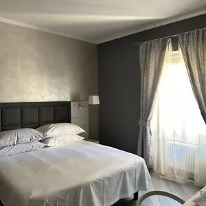 house-primafila-premium.hotelitalianriviera.com/