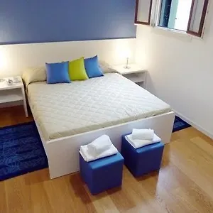 https://residence-ca-degli-antichi-giardini.hotelinveneto.com